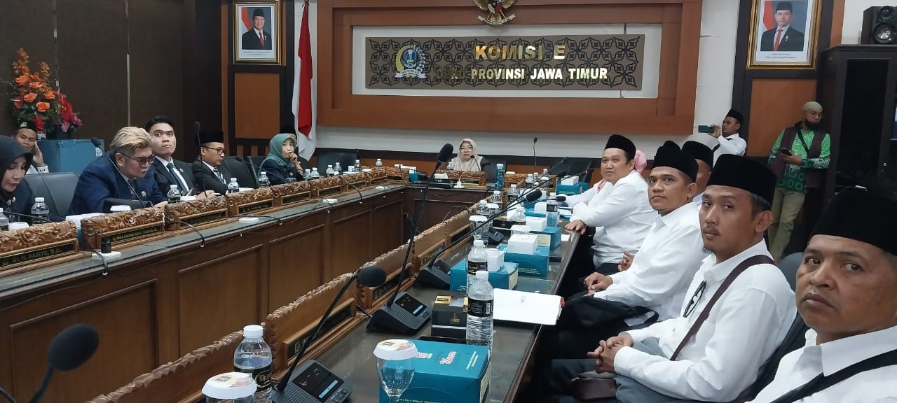Ratusan Guru Madrasah Jatim Nasibnya Digantung