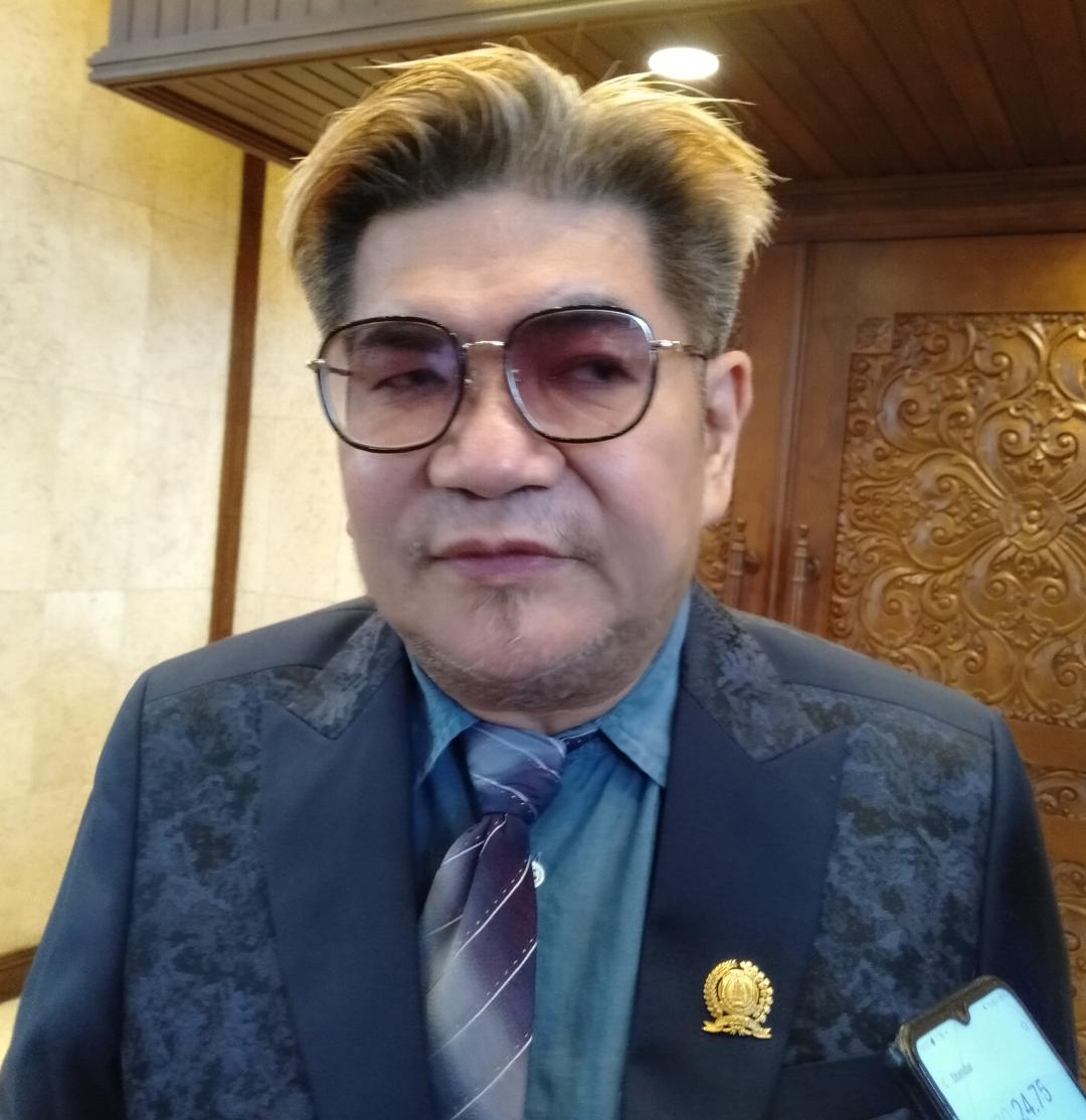 dr. Benjamin Kristianto MARS, Anggota Komisi E DPRD provinsi Jawa Timur.