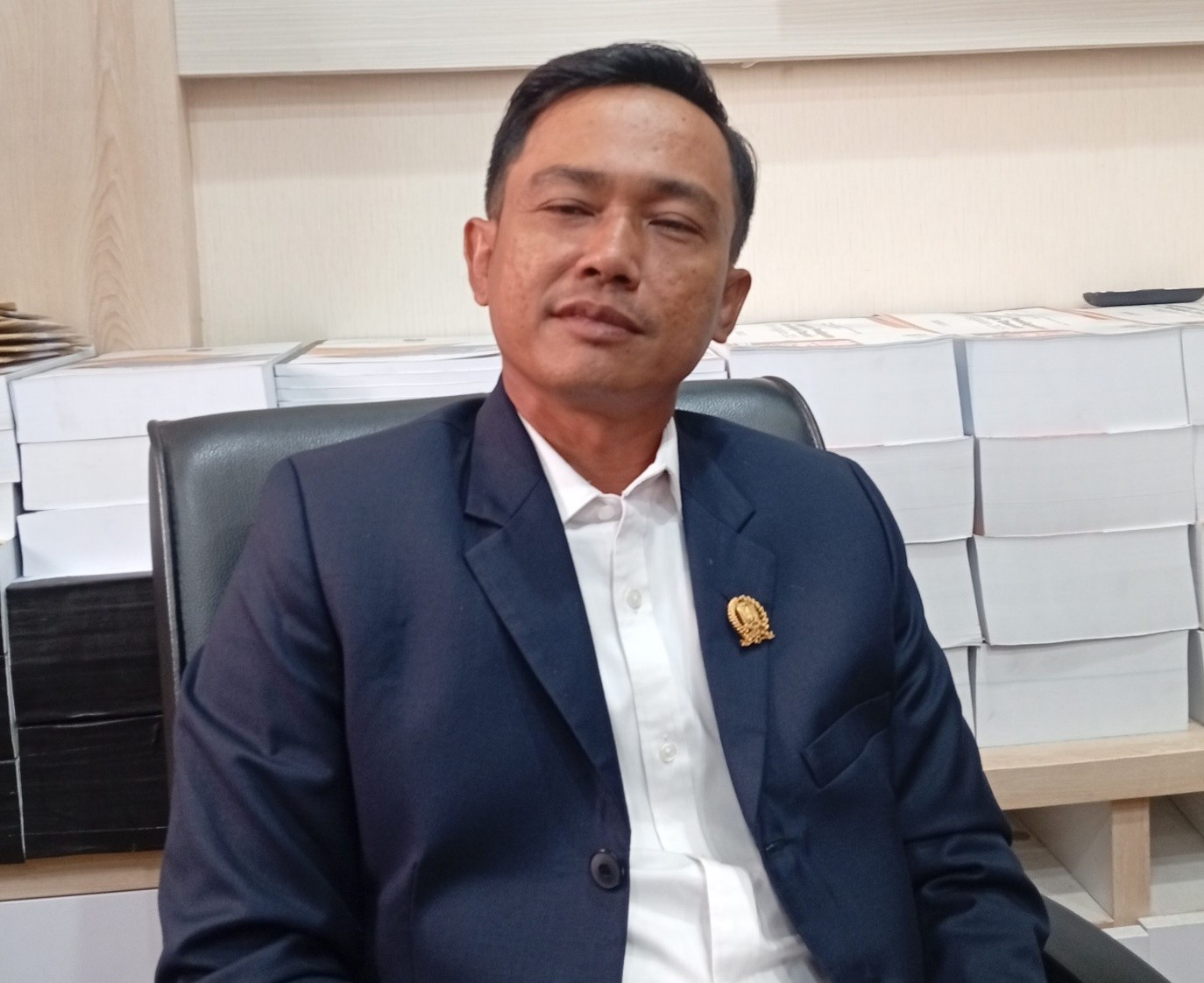 Deni Prasetnya : ” Apabila Pembangunan Pelabuhan Pantai Watu Ulo Dilanjutkan, akan Menunjang Kelancaran  Perputaran Ekonomi Sampai Akar Desa”