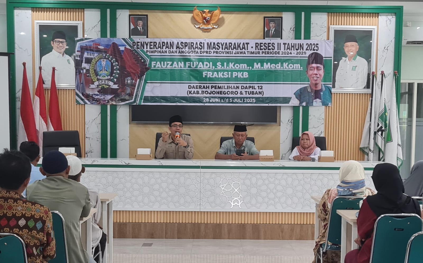 Anggota DPRD Jatim Fauzan Fuadi dalam kegiatan reses