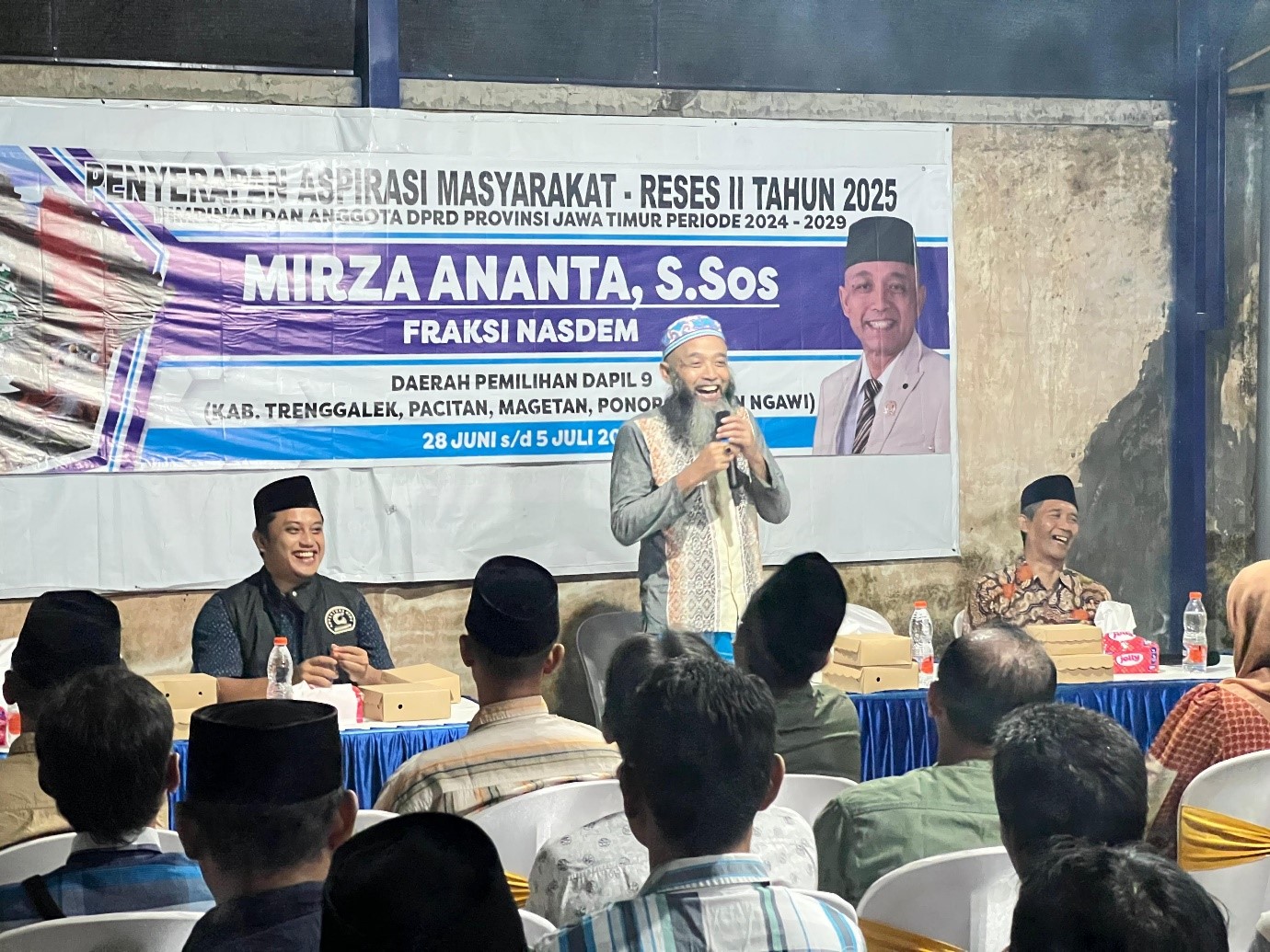H Mirza Ananta S. Sos saat menggelar reses II Tahun 2025