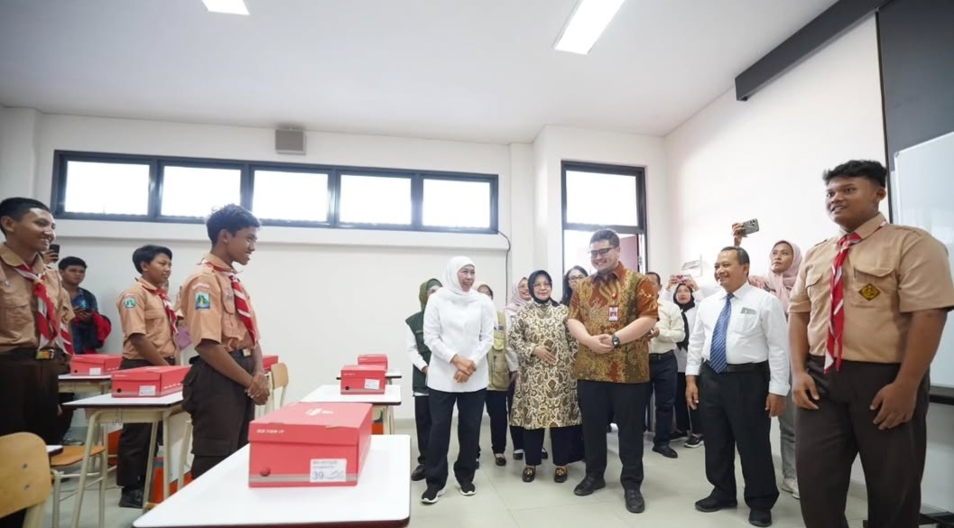Dampingi Gubernur Khofifah, Ketua Komisi E DPRD Jatim Sebut Fasilitas SRMA Setara Sekolah Internasional