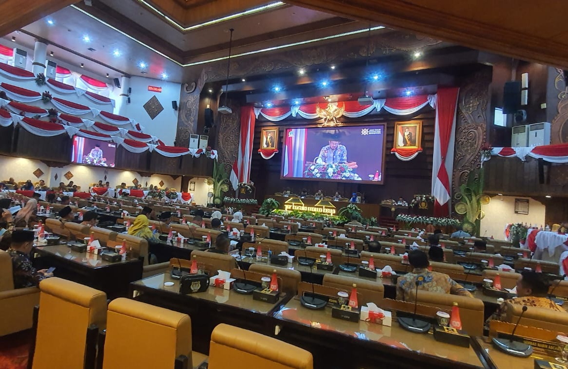 Pendapatan Daerah Jatim Naik Rp91 Miliar, Banggar DPRD Tekankan Optimalisasi Pajak dan Aset Idle