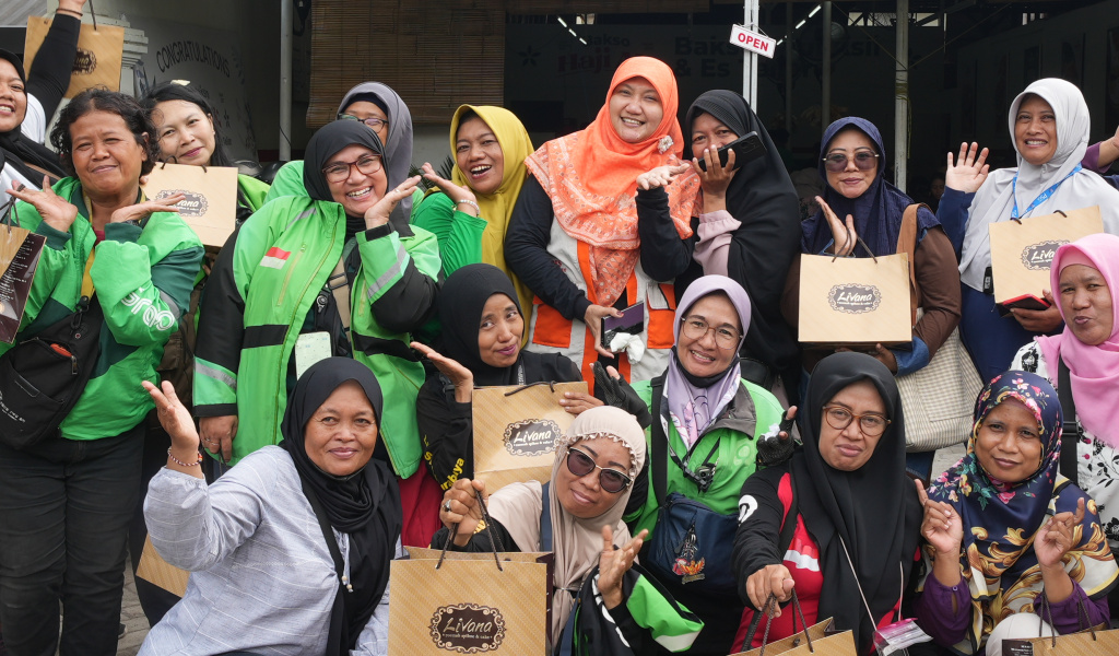 Ketua fraksi PKS DPRD provinsi Jawa Timur, Lilik Hendarwati