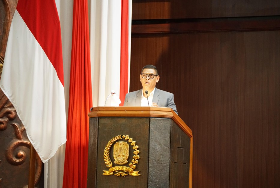 Banggar DPRD Jatim Sampaikan Laporan atas Raperda Perubahan APBD 2025, Defisit Meningkat Jadi Rp4,3 Triliun