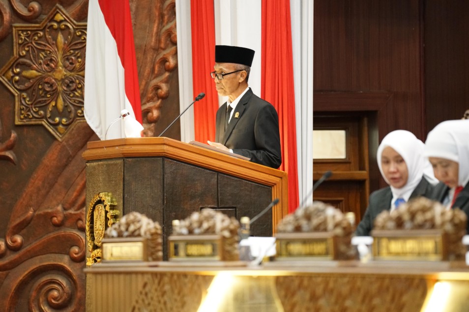 Juru bicara (jubir) Fraksi PKS DPRD Jatim Khusnul Khuluk