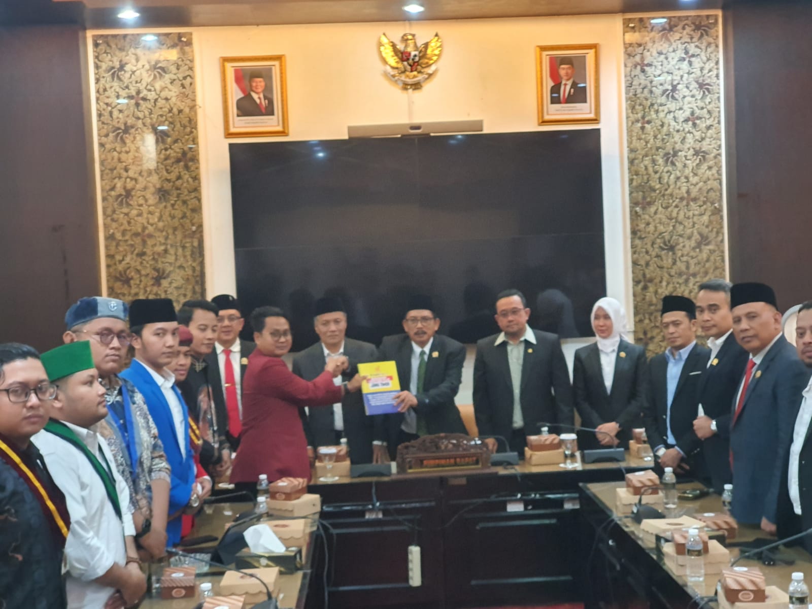 Cipayung Plus Jatim Sampaikan 15 Tuntutan ke DPRD Provinsi