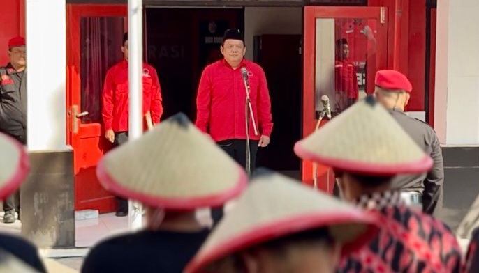 Anggota Fraksi PDIP DPRD Jawa Timur, Hari Yulianto