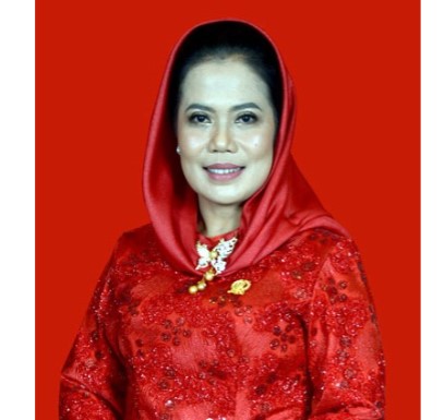 Ketua Komisi E DPRD Jawa Timur, Dr. Sri Untari Bisowarno, saat memberikan pandangan terkait program Smart TV untuk sekolah di Jatim.