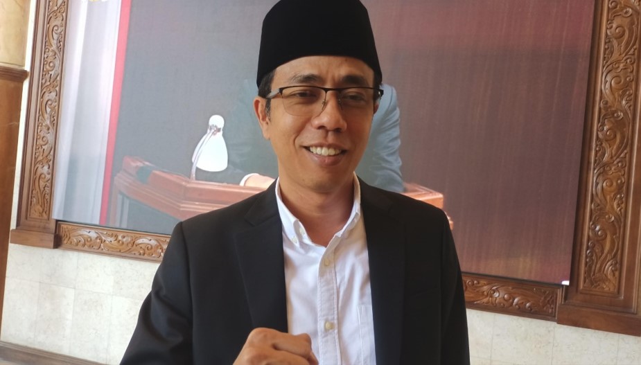 Fauzan Fuadi memberikan pernyataan dukungan terhadap penyetaraan hak gaji guru pesantren dan guru formal.