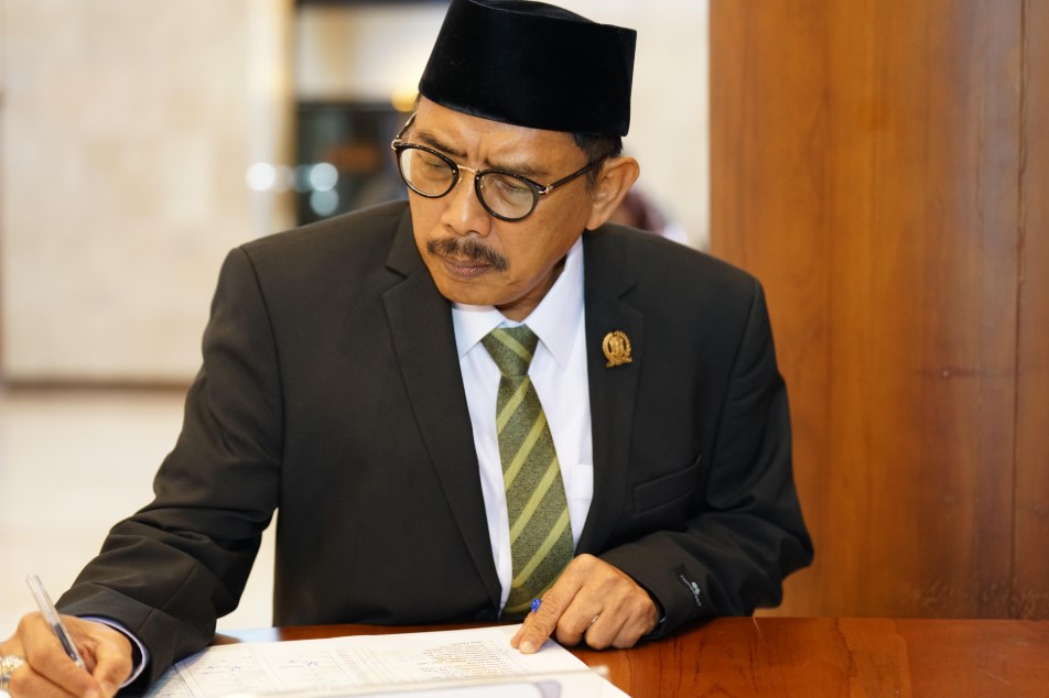 Dana Transfer Terkoreksi Rp2,1 T, Belanja R-APBD Jatim 2026 Disesuaikan Ulang