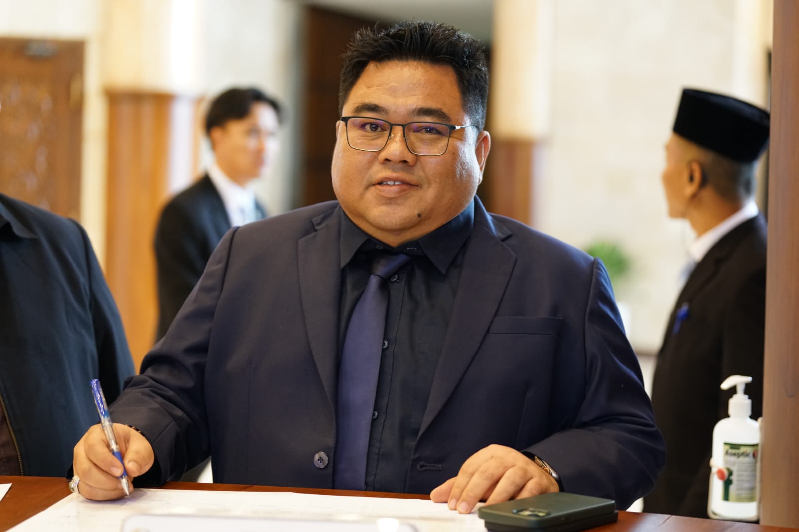 Anggota Komisi C DPRD Jatim dari Fraksi PKB, Salim Azhar, menegaskan pentingnya profesionalisme SDM dan evaluasi berkala BUMD
