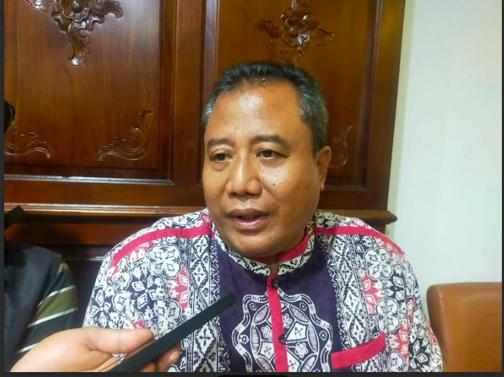 Siadi saat memberikan pernyataan terkait integrasi Trans Gajayana dan angkot di Malang Raya.