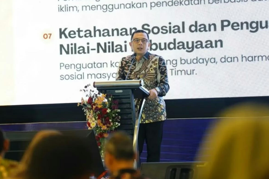 Wakil Ketua DPRD Jawa Timur, Deni Wicaksono, menegaskan pentingnya penyamaan persepsi dalam penyusunan RKPD Jatim 2027 saat menghadiri Kick Off di Malang.