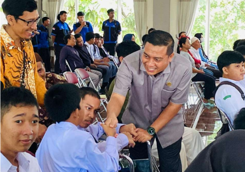 Anggota Komisi E DPRD Jawa Timur Puguh Wiji Pamungkas menegaskan pentingnya peningkatan mutu pendidikan berkelanjutan dalam pembangunan daerah.