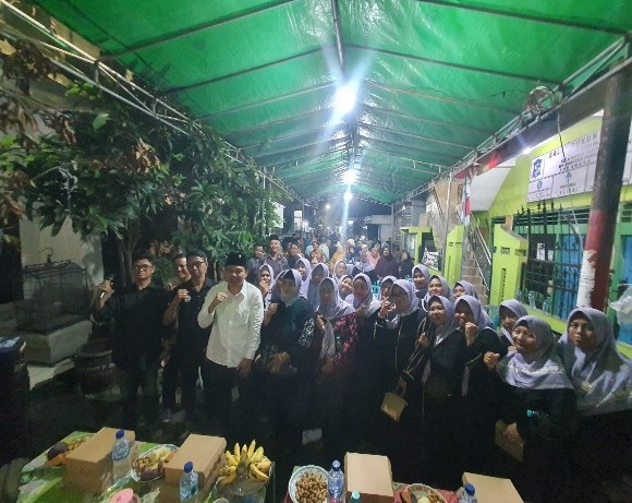 Reses Fuad Benardi ; Warga Surabaya Keluhkan Perubahan Aturan Penerima Manfaat Program Bantuan Pemerintah