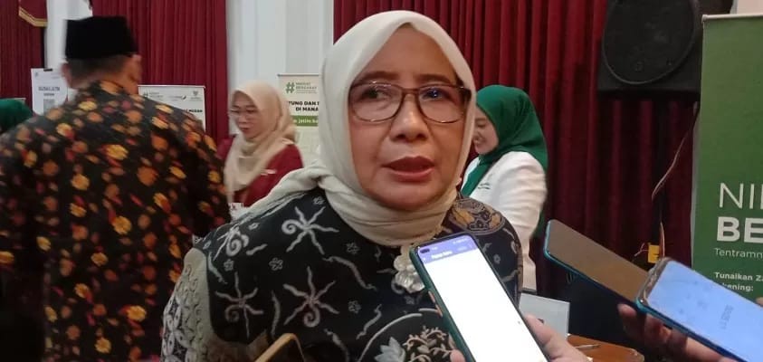 Anik Maslachah, Ketua Komisi B DPRD Jawa Timur.