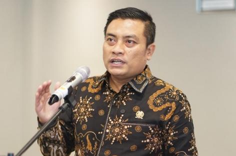 Anggota Komisi E DPRD Jawa Timur, Puguh Wiji Pamungkas, meminta investigasi menyeluruh terkait penerapan K3 pascaledakan pabrik baja di Sidoarjo.