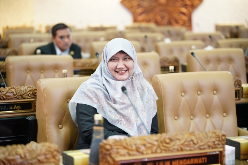Ketua Fraksi PKS DPRD Provinsi Jawa Timur Lilik Hendarwati mengapresiasi langkah cepat Polrestabes Surabaya dalam mengungkap dugaan praktik kecurangan UTBK di Surabaya.