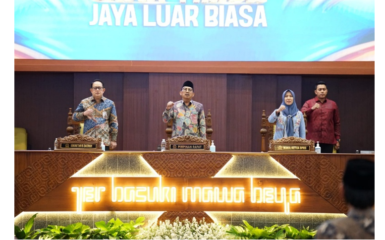 Juru Bicara Pansus BUMD DPRD Jawa Timur, Abdullah Abu Bakar, menegaskan transformasi PT DABN menjadi BUMD harus melalui kajian menyeluruh dan terukur