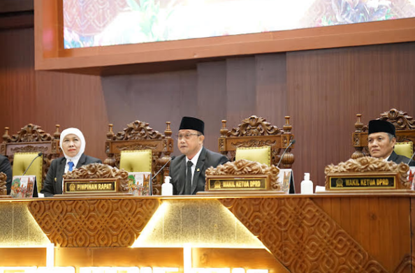 DPRD Jatim Sahkan Dua Perda Strategis, PT PJU Jadi Perseroda