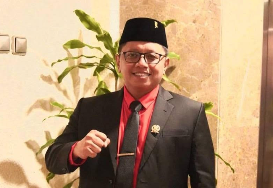 Anggota Komisi A DPRD Jawa Timur, Saifudin Zuhri, menyoroti masih kosongnya sejumlah jabatan strategis di lingkungan Pemprov Jatim dan mendorong percepatan pengisian jabatan secara profesional serta berbasis merit system.