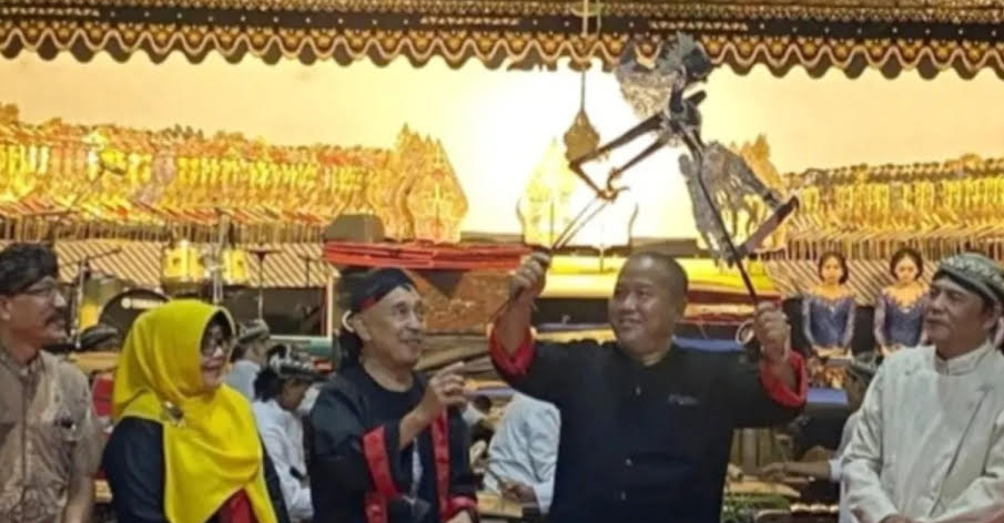 Lestarikan Warisan Budaya, Disbudpar dan DPRD Provinsi Jatim Gelar Wayang Kulit 'Aji Narantaka' di Ponorogo