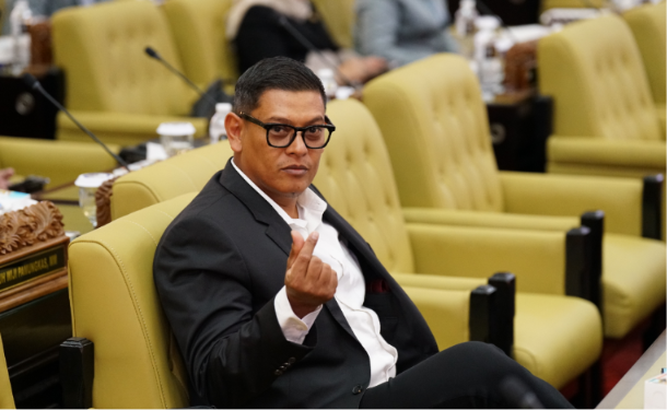 Anggota Komisi C DPRD Provinsi Jawa Timur, Abdullah Abu Bakar, menyampaikan perlunya optimalisasi pengelolaan venue olahraga milik Pemerintah Provinsi Jawa Timur untuk meningkatkan PAD dan pelayanan kepada masyarakat.