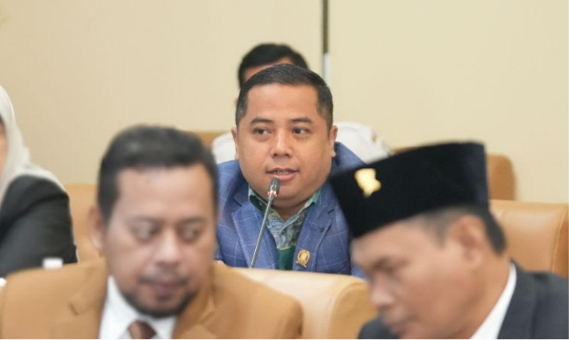 Empat Pejabat ESDM Jadi Tersangka Pungli, DPRD Jatim Desak Reformasi Birokrasi Berbasis Sistem
