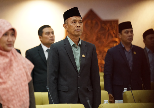 Anggota DPRD Jawa Timur dari Dapil V Lumajang Khusnul Khuluk angkat bicara tentang mitigasi dan penanganan kebakaran hutan di kawasan Gunung Bromo.