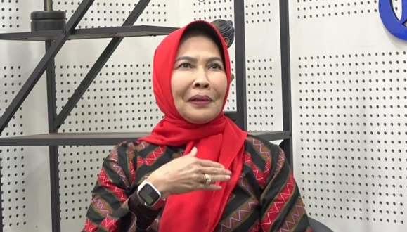 Anggota DPRD Jawa Timur Dewanti Rumpoko mengimbau nelayan dan masyarakat pesisir Malang Selatan mewaspadai gelombang tinggi hingga 2,7 meter.