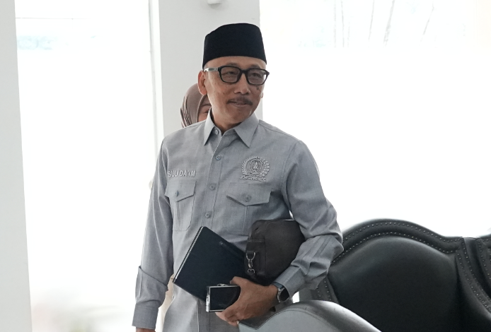 Anggota Komisi E DPRD Jatim Suli Da’im meminta evaluasi menyeluruh terhadap pelaksanaan dan keamanan program Makan Bergizi Gratis (MBG).
