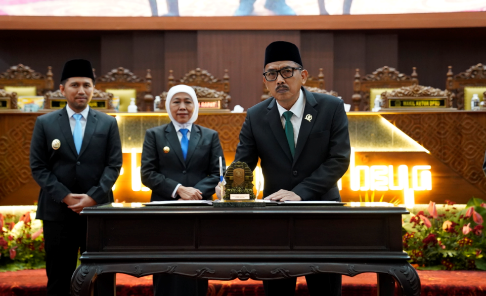 9 Fraksi Setujui Raperda P-APBD Jatim 2026, Musyafak Minta Semua Masukan Ditindaklanjuti