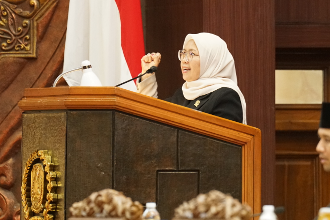 Fraksi Gerindra DPRD Jatim menyetujui penyertaan modal Jamkrida Rp100 miliar dengan penekanan pada manajemen risiko, tata kelola, UMKM, dan PAD.