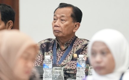 Anggota Komisi E DPRD Jawa Timur Rasiyo menyoroti pengawasan pelaksanaan Program Makan Bergizi Gratis (MBG).