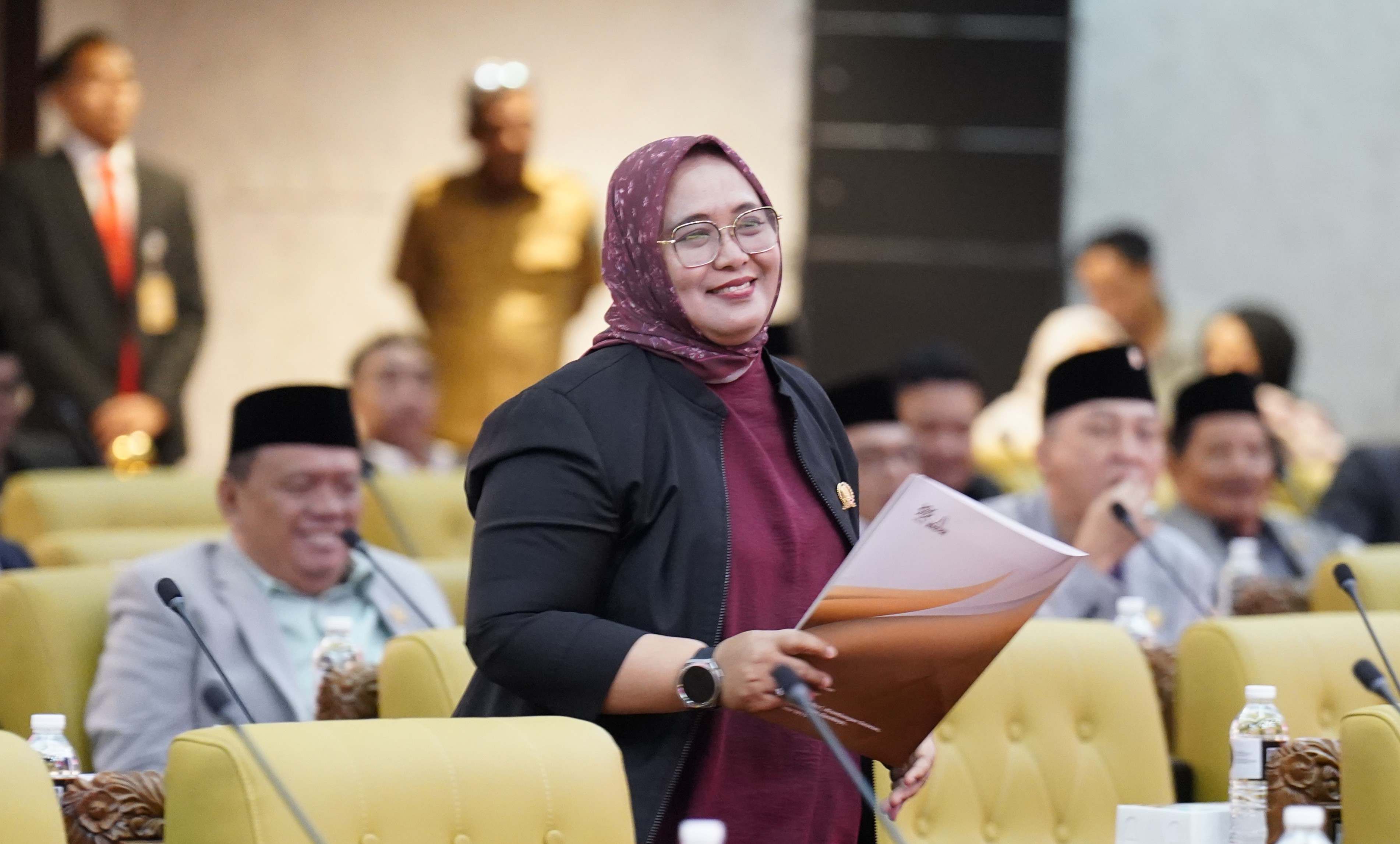 Juru Bicara Fraksi PDI Perjuangan DPRD Provinsi Jawa Timur Erma Susanti menekankan program dan anggaran yang terukur dalam implementasi Perda Disabilitas Jatim.