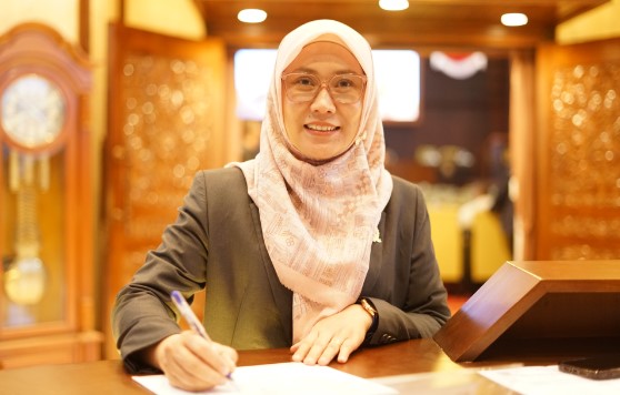 Wakil Ketua DPRD Provinsi Jawa Timur Sri Wahyuni berharap momentum HUT ke-81 TNI memperkuat profesionalisme, kedekatan dengan rakyat, serta sinergi dalam menjaga kedaulatan dan membantu penanganan bencana.