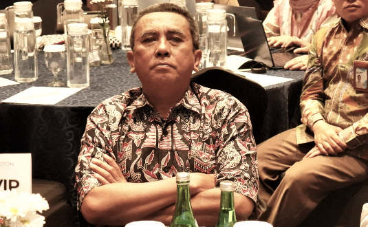 Anggota Komisi B DPRD Provinsi Jawa Timur Ony Setiawan menyoroti pentingnya ketersediaan pakan terjangkau dan bibit unggas unggul untuk mendukung keberlangsungan usaha peternak rakyat.
